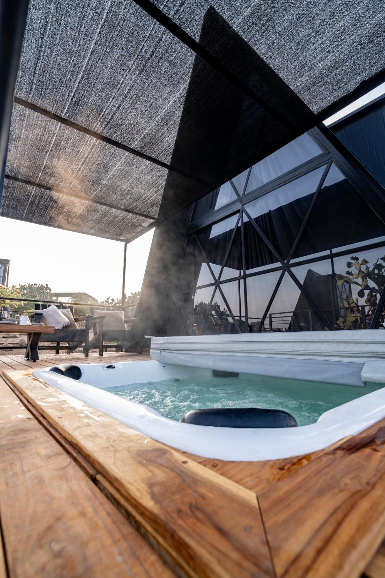 Hotel Coyote Alcocer ภายนอก รูปภาพ