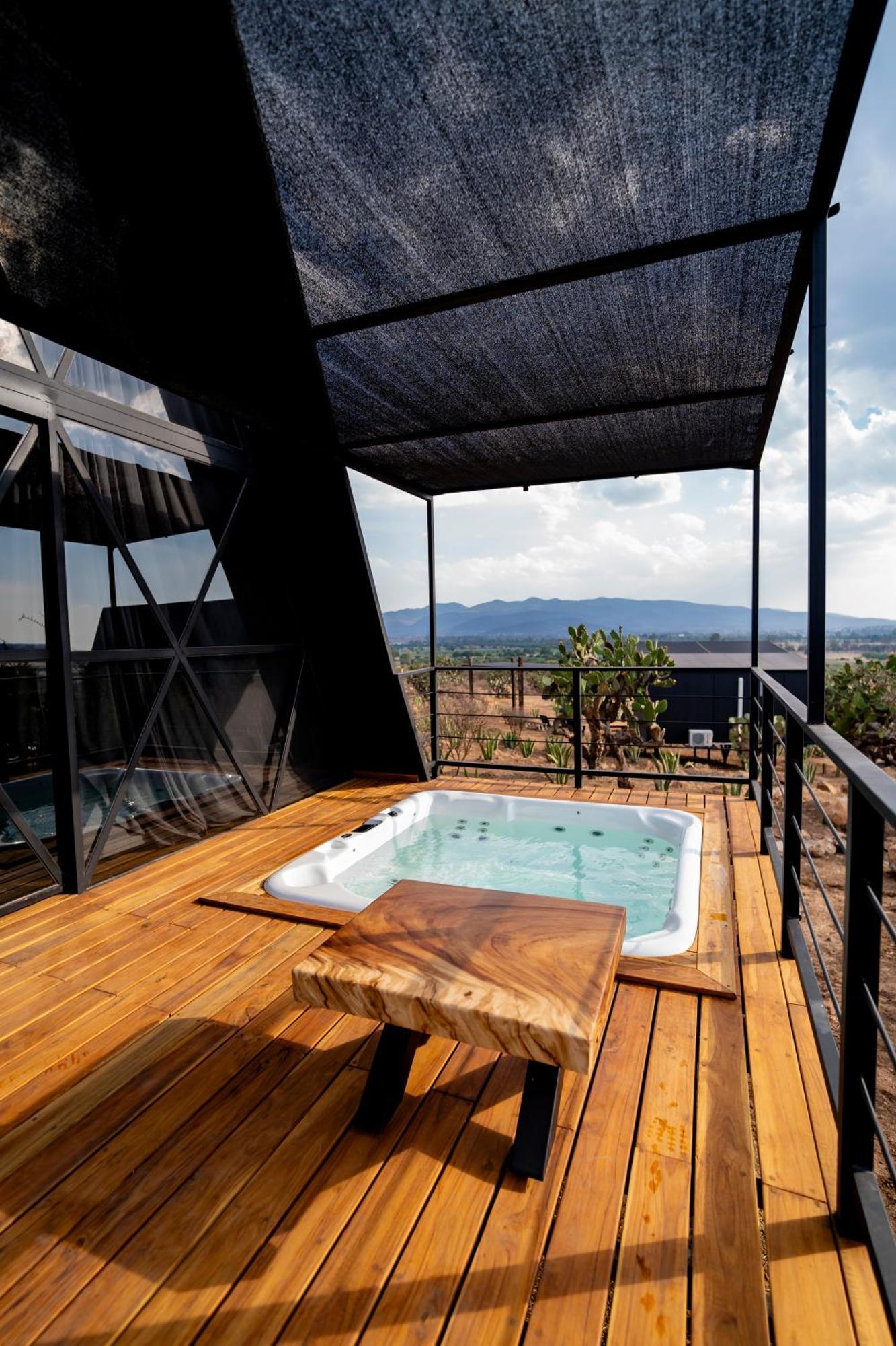 Hotel Coyote Alcocer ภายนอก รูปภาพ